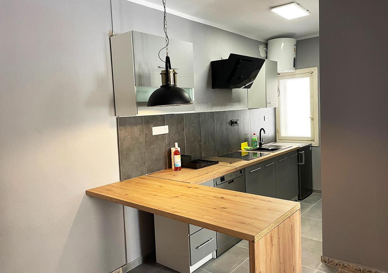 Apartament Bambu Przy Plazy ตอร์เรเวียคา ภายนอก รูปภาพ